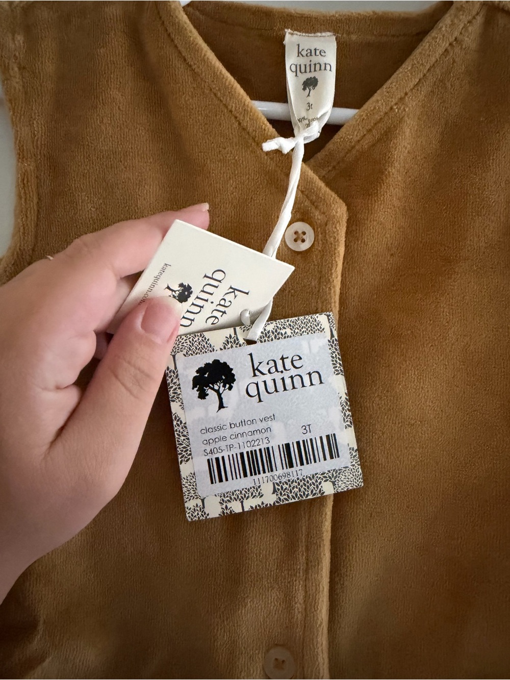 NWT Kate Quinn Classic Button Vest Apple Cinnamon Organic Cotton Velour 3T - Picture 2 of 4